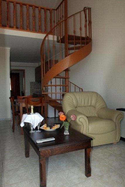 Hotel Bell Air Alejandrópolis
